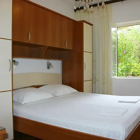 Apartman 66 Simuni